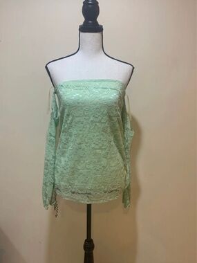 Tobi Mint Green Off-Shoulder Lace Blouse